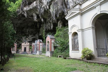 Cimitero e Chiesa di San Giovanni Battista
